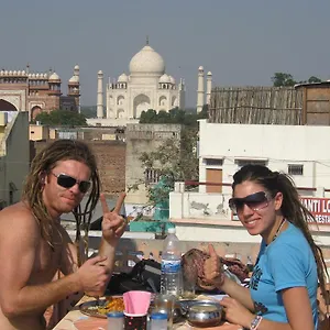 Sai Palace Walking Distance From Taj Mahal--view Of Taj Mahal Indien